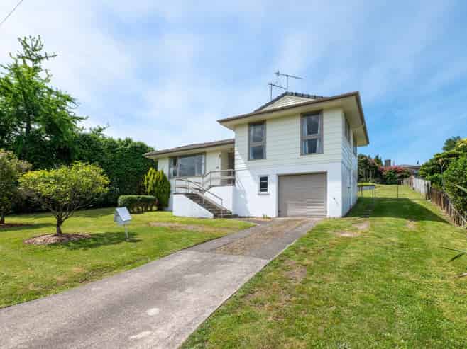 113 Pandora Avenue, Sunnybrook