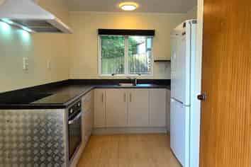 3 Spruce Grove, Ranui