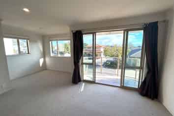 3/115 Grove Street, The Wood