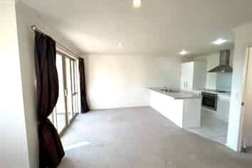 3/115 Grove Street, The Wood