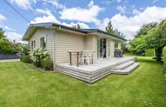 42 Newburn Street, Waikaia