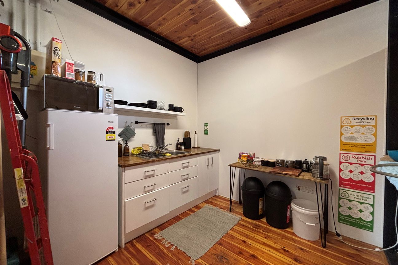 Christchurch City First Floor Office – pohled 5