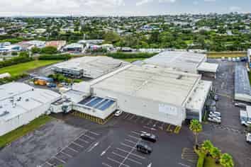 Massive 6,500m² Industrial Complex - For Lease