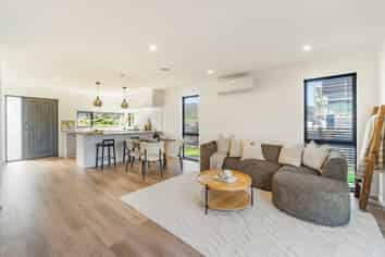 1 Type C, Trackside, Wallaceville Estate, Wallaceville