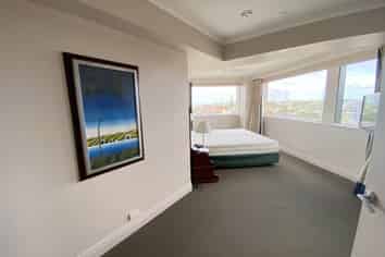 501/9-17 Byron Avenue, Takapuna