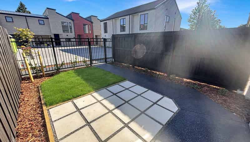 2/86 Holly Road, Saint Albans