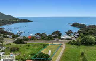 8376 State Highway 35, Waihau Bay