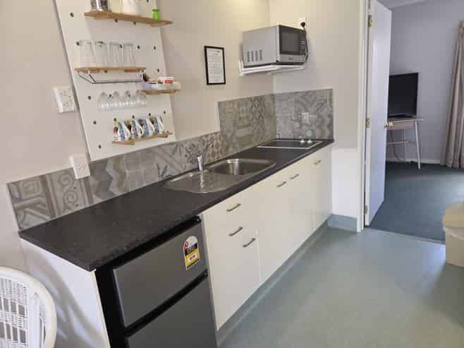 Charming lodge near Lake Taupo - investment gem!