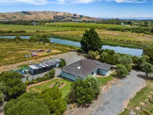 686 Dillons Point Road, Blenheim