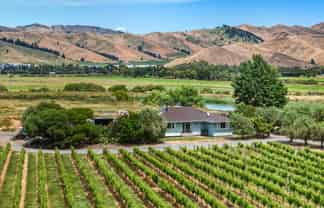 686 Dillons Point Road, Blenheim