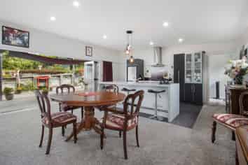 18 Blundell Place, Katikati