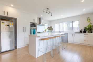 35A James Walter Place, Mount Wellington