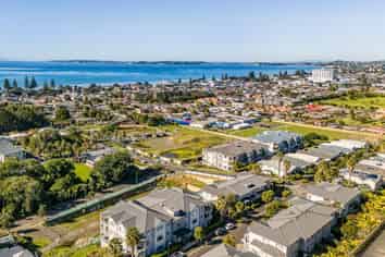 92 Landmark Terrace, Orewa
