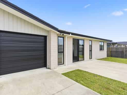 97 Hinemoa Street, Levin