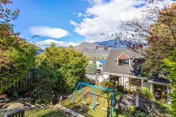 1B Cresta Lane, Frankton