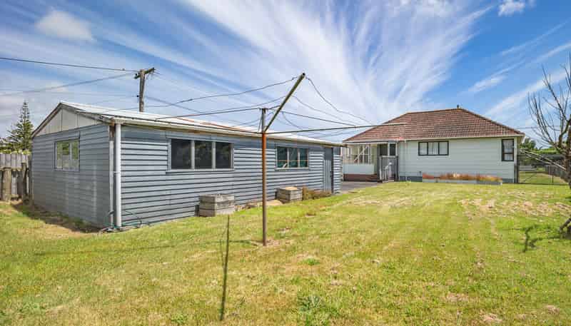 1 Gladstone Street, Foxton