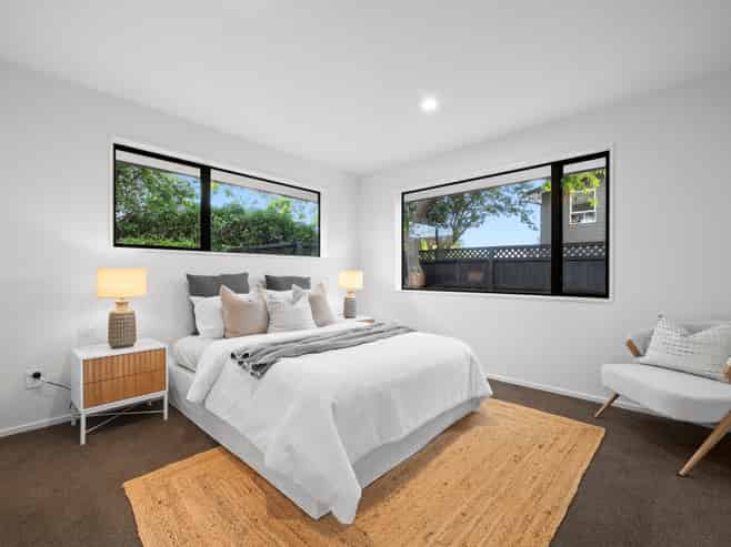 1/152B Beach Road, North New Brighton