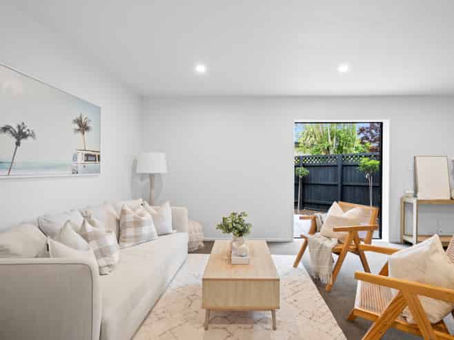 1/152B Beach Road, North New Brighton