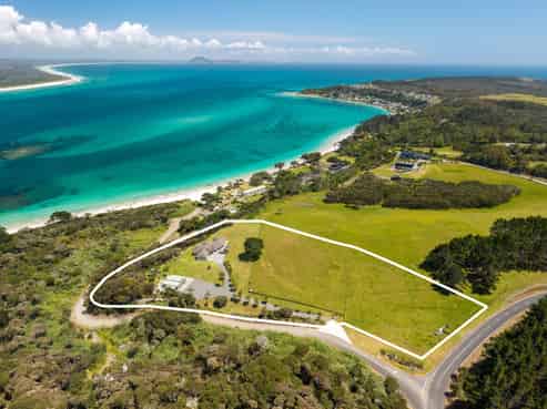 6 Gillies Road, Karikari Peninsula