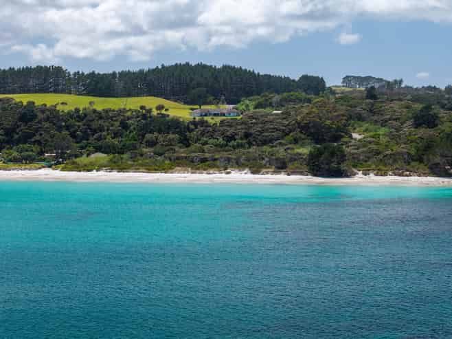 6 Gillies Road, Karikari Peninsula