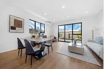 5 Marino Street, Karaka