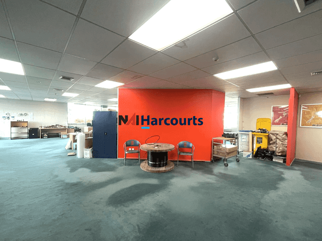 Spacious Office in Ellerslie Village