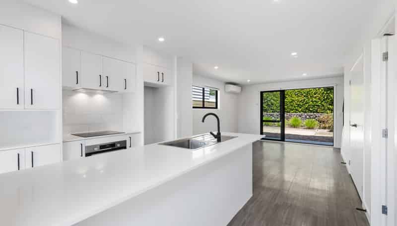 26 Whakahui Lane, Mangere Bridge