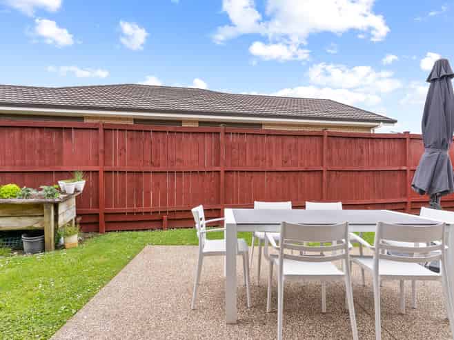 17 Ara Kakara Avenue, Huapai