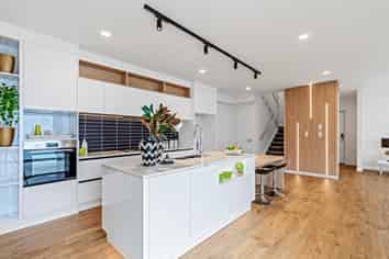 16 Green Bamboo Road, Hobsonville