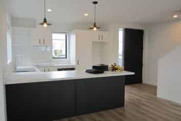 27 Pipi Place, Levin