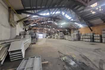 Lease Friendly Industrial Unit Panmure