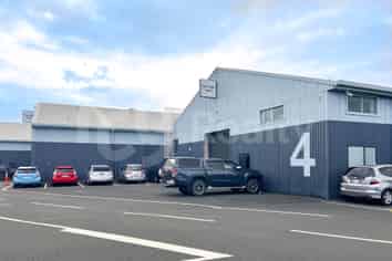 Lease Friendly Industrial Unit Panmure