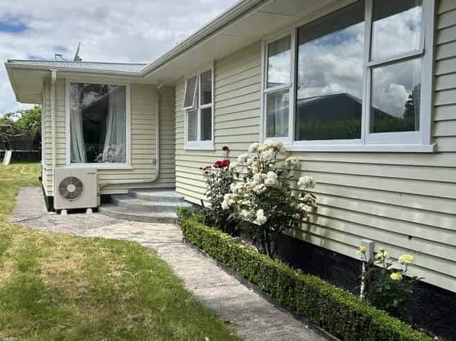 56 Hinekura Avenue, Taupo