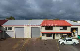 Functional industrial unit in secure complex