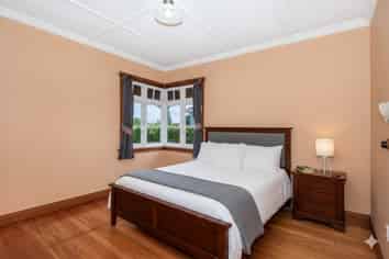 476  Kamo Road, Kamo