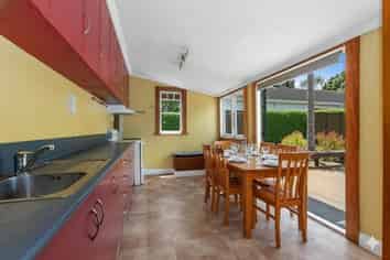 476  Kamo Road, Kamo