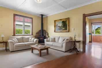 476  Kamo Road, Kamo