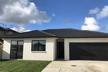 23 Sapwood Crescent, Takanini