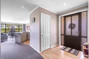 12 Wilcox Road, Seaward Bush