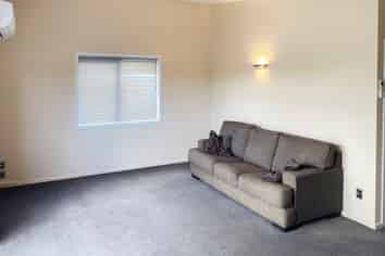 12/16 Hutcheson Street, Sydenham