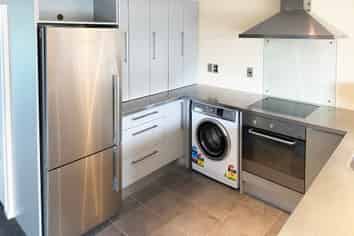 12/16 Hutcheson Street, Sydenham