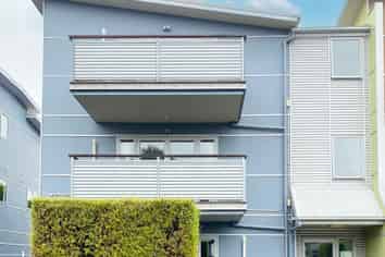 12/16 Hutcheson Street, Sydenham