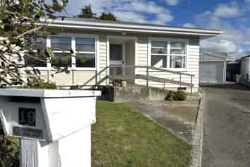 19 Bannister Court, Masterton