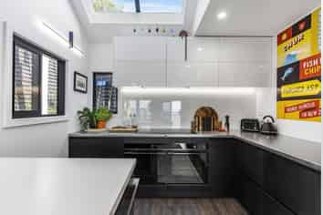 107 Pacific View Drive, Whangamata