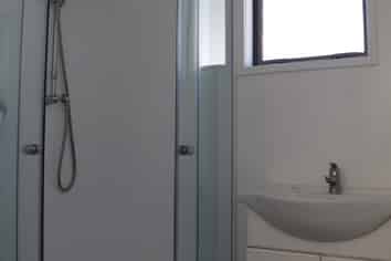 5/1 Angle Street, Picton