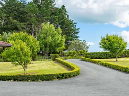 91 Whaka Street, Maungaturoto