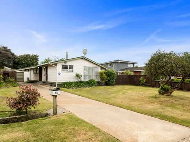 24 Neri Crescent , Hillcrest