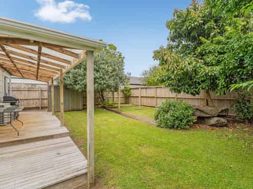 8 Joan Gaskell Drive, Whitianga