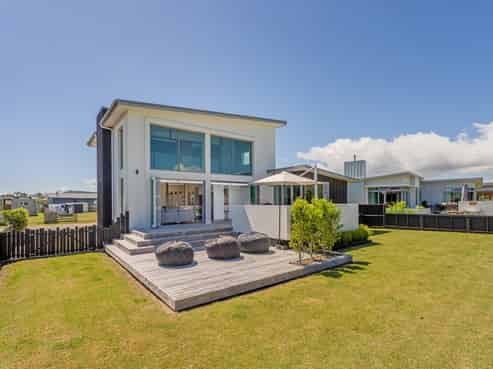 116 Taupata Way, Matarangi