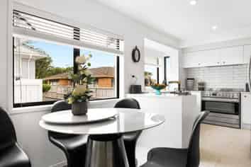 2/58 Hillcrest Avenue, Hillcrest